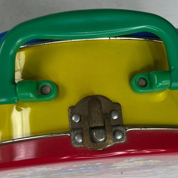 Vintage 1999 M&Ms Round Metal Lunchbox Tin Handle Blue Red - Picture 5 of 10